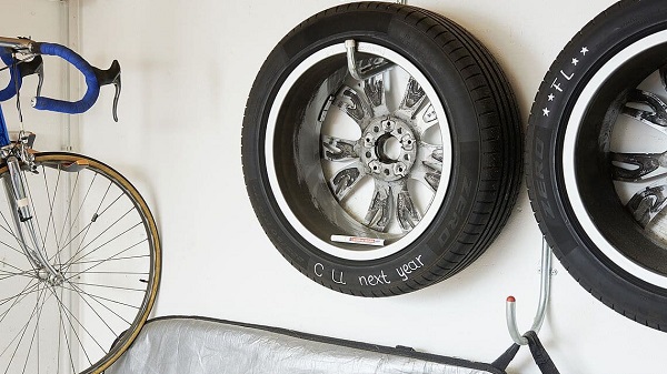 Edding 8050 Tyre Marker, 2-4mm Bullet Tip, White Price in Doha Qatar - Image 3